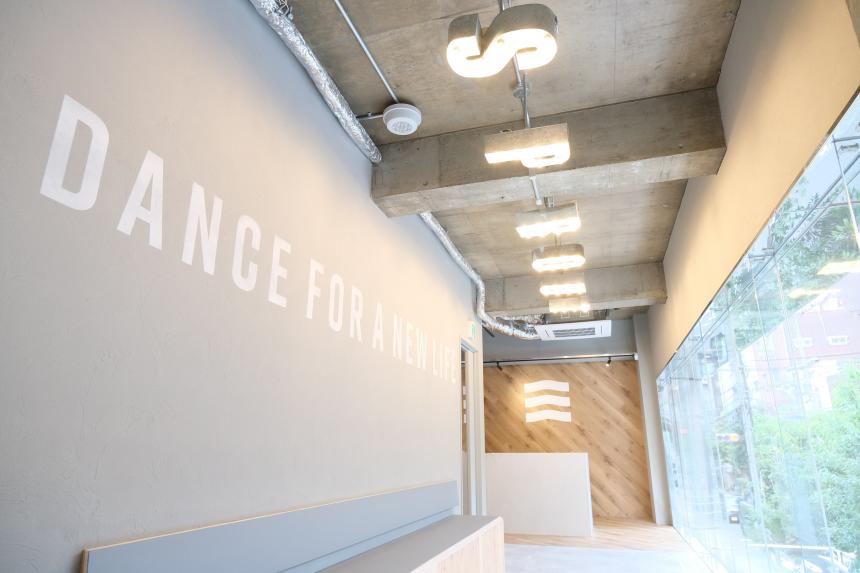 SPROUT DANCE STUDIO扇町店